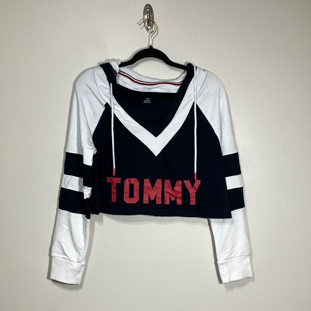 Tommy Hilfiger crop hoodie size large navy red white